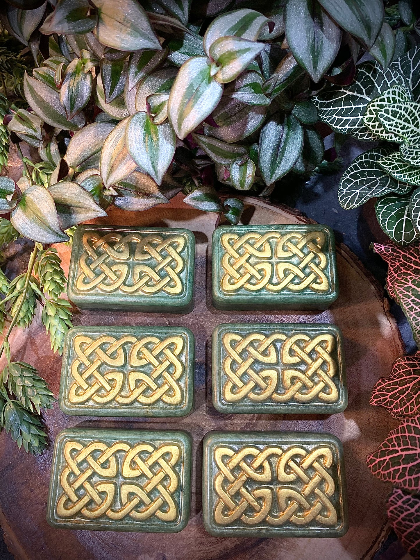 *Celtic Knot Deluxe Bar Soap